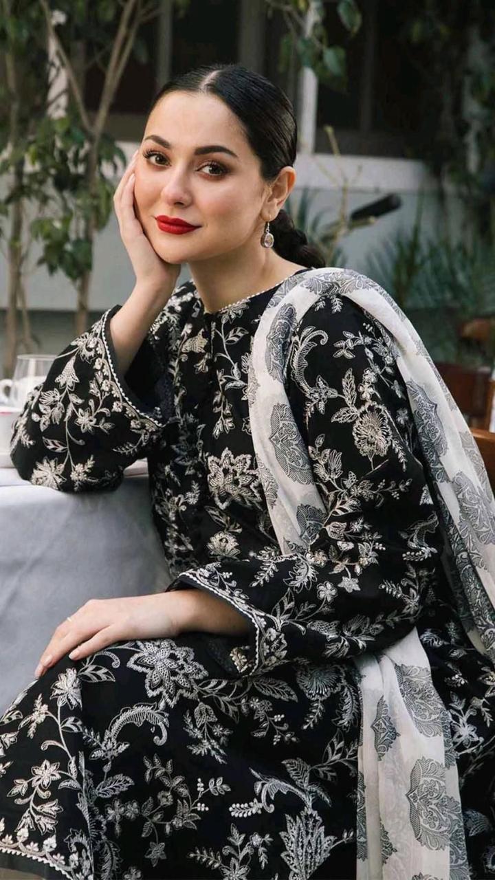 Black Embroidered Linen 3Pc Suit with Printed Chiffon Dupatta