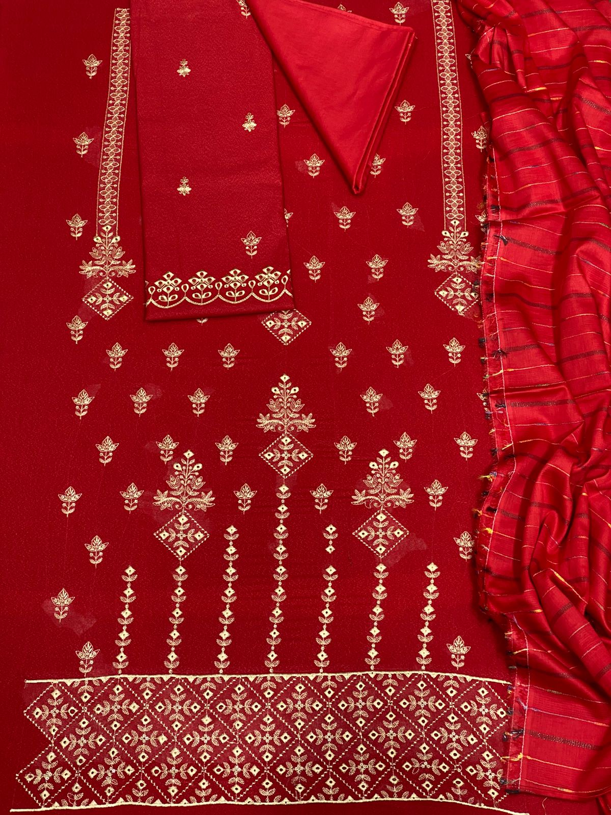 Bin Saeed Luxury Karandi 3Pc Embroidered Suit – Design 02 Red Royal Touch