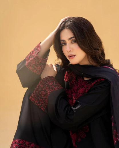 Black & Crimson Red Embroidered 3Pc Linen Suit with Printed Dupatta | Sanaat Fashion – D-127